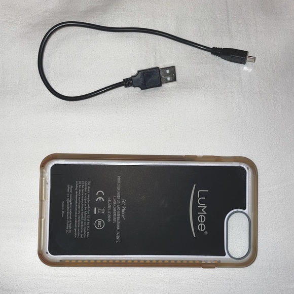 LUMEE IPHONE8 PLUS CASE - Picture 2 of 2